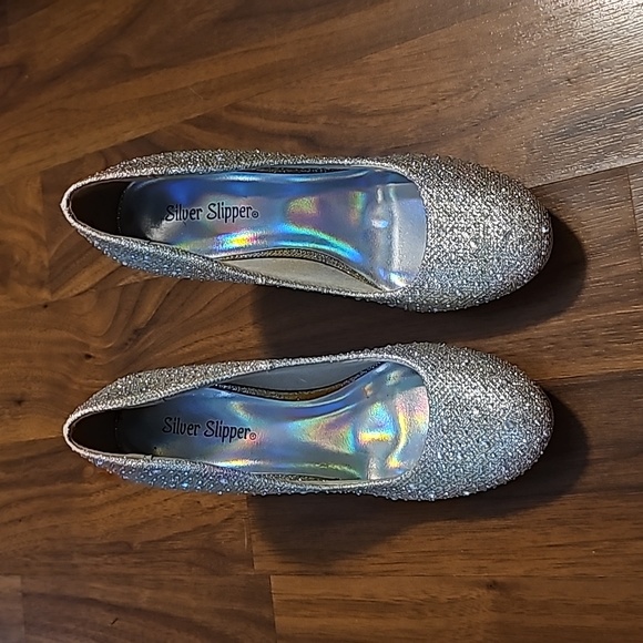 Solf Gold Sequined High Heels - Silver Slipper Flirty - Sz 6 - Picture 2 of 3